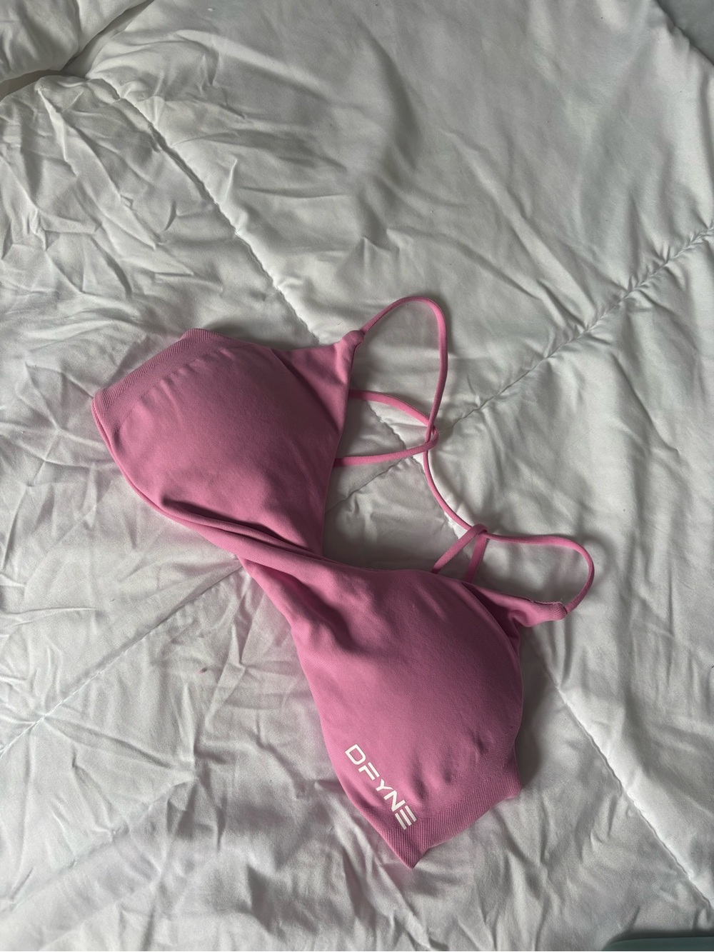 DFYNE sports bra
